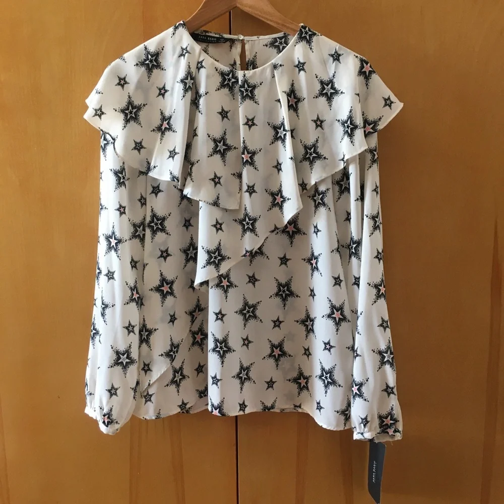 NWT - Zara Ruffled blouse with stars - Picture 4 of 10